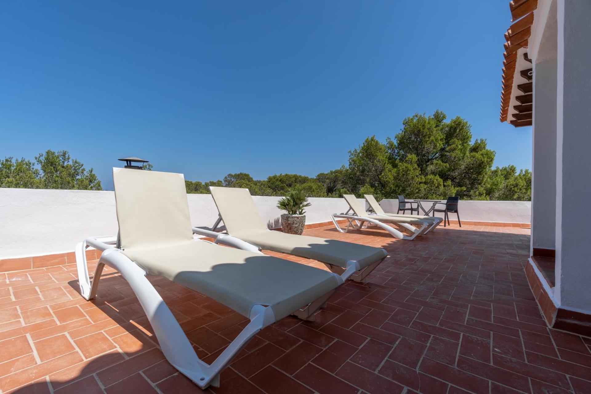 Hostal Restaurante Pou Des Lleo Sant Carles de Peralta Εξωτερικό φωτογραφία