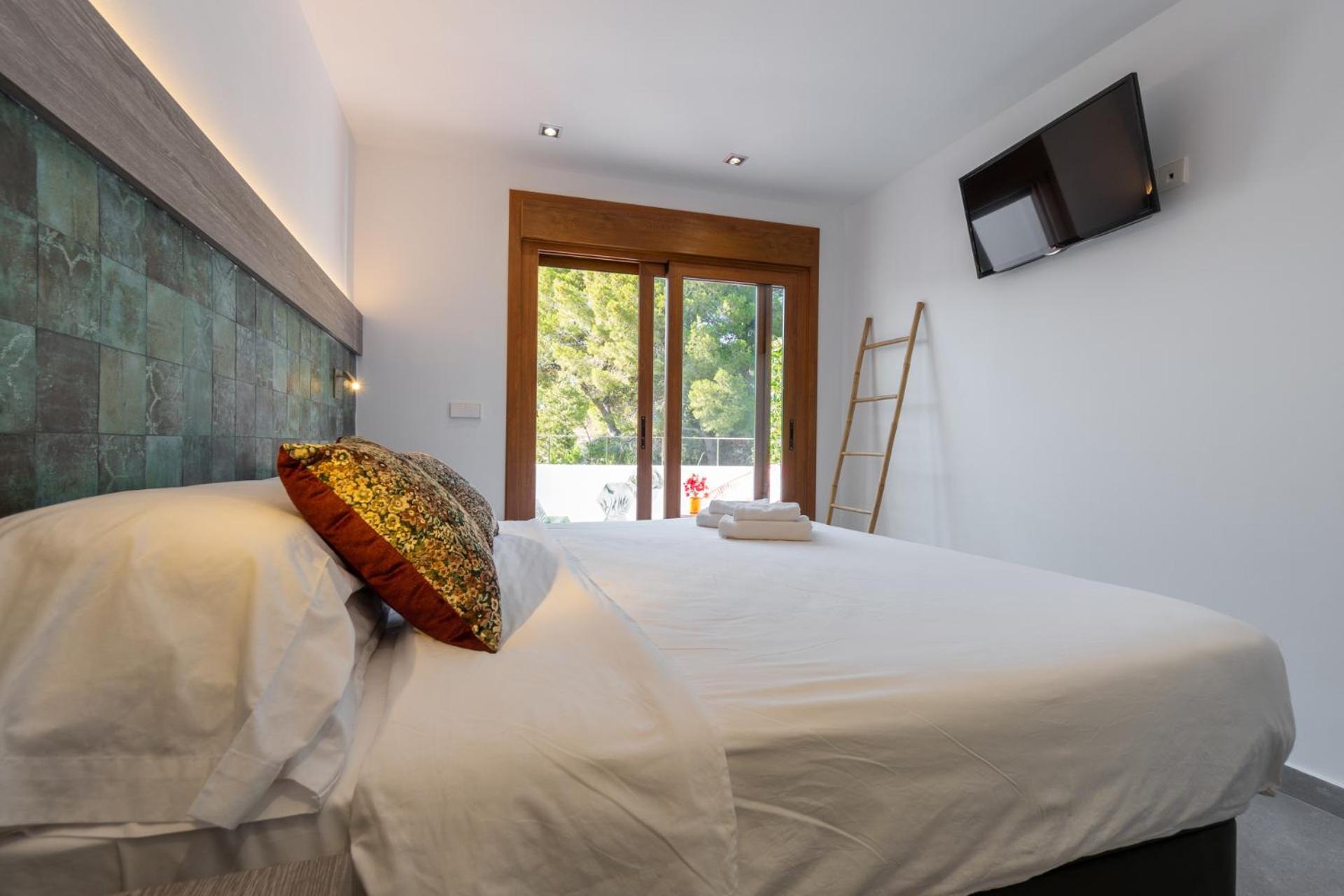 Hostal Restaurante Pou Des Lleo Sant Carles de Peralta Δωμάτιο φωτογραφία